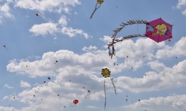 BOZCAADA UÇURTMA ŞENLİĞİ (KALE İÇİ)